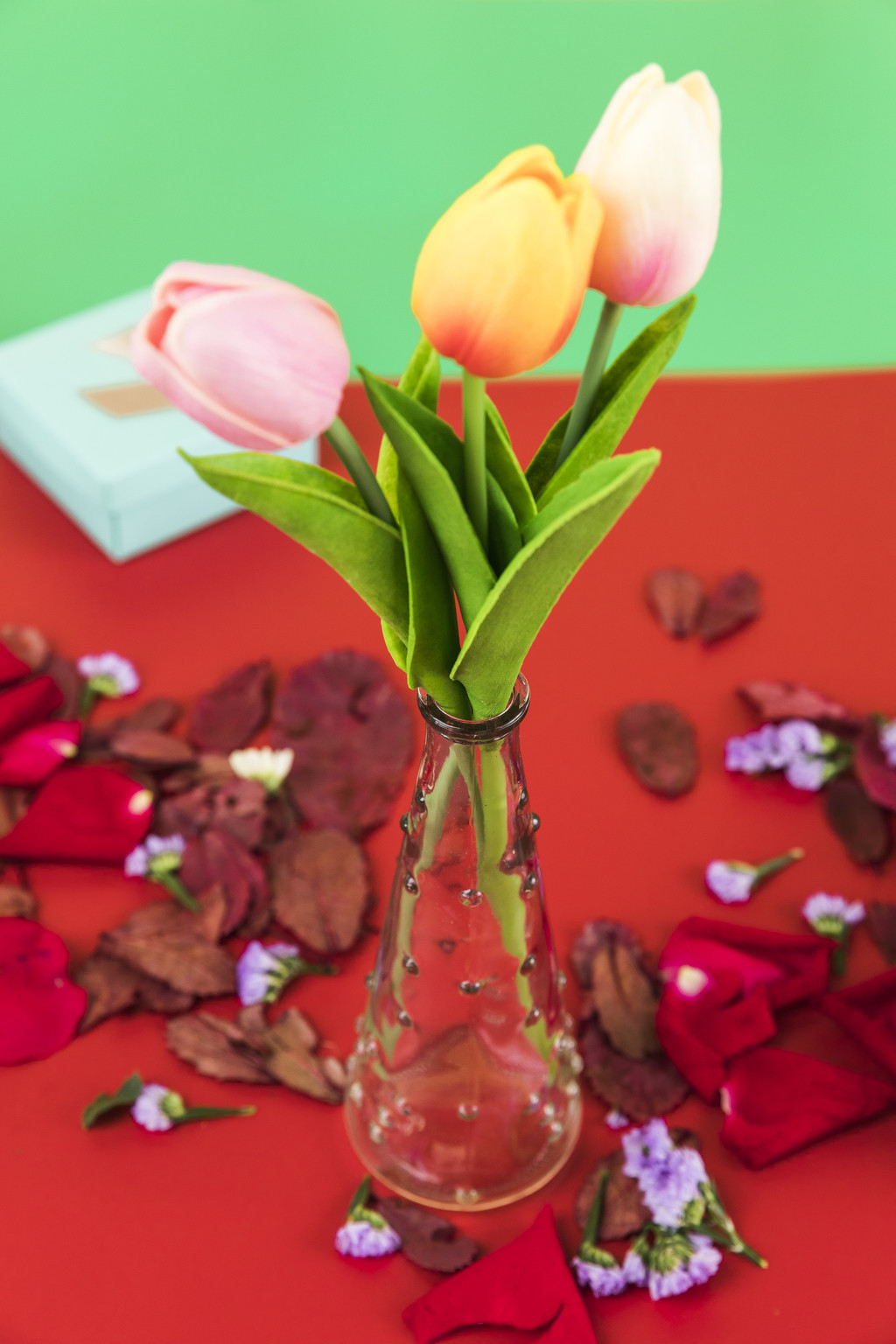 小清新鲜花礼物背景图片 