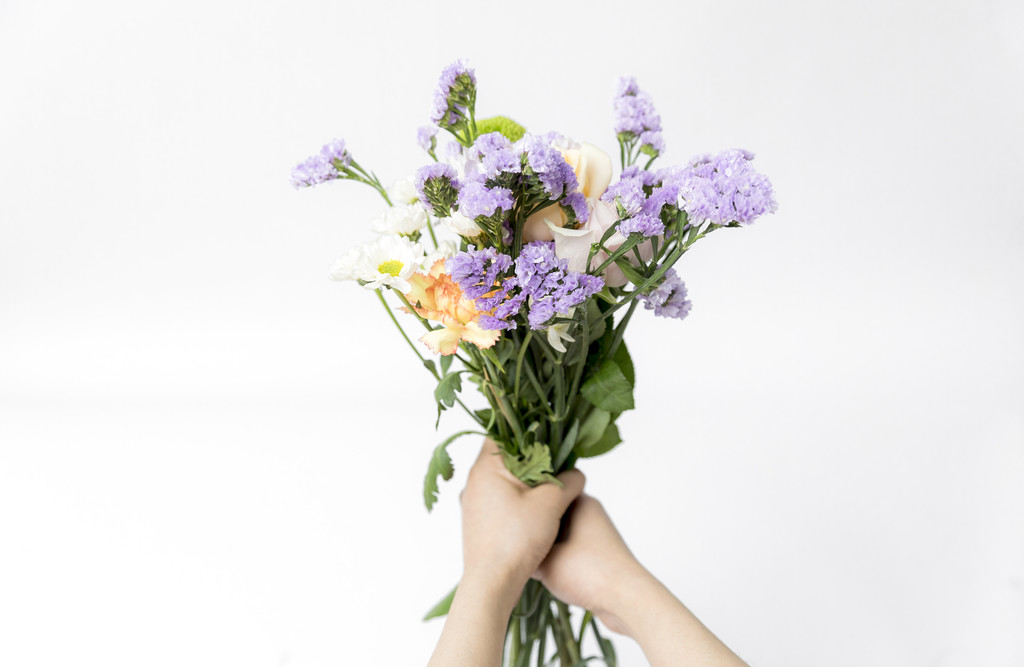 小清新鲜花礼物背景图片 