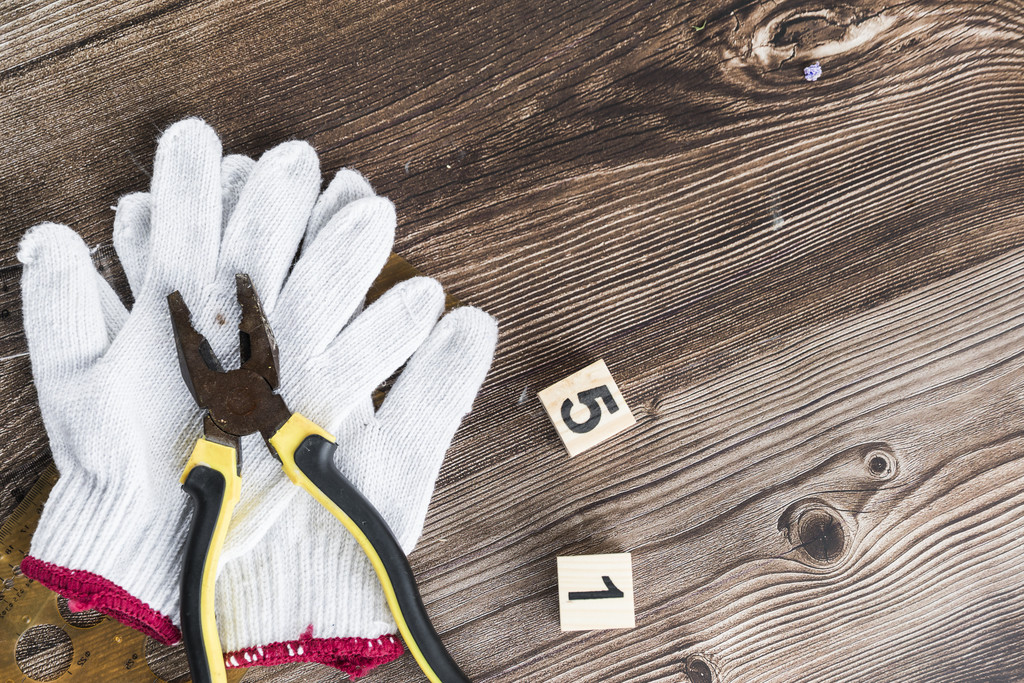 五一劳动节劳动工具背景图片