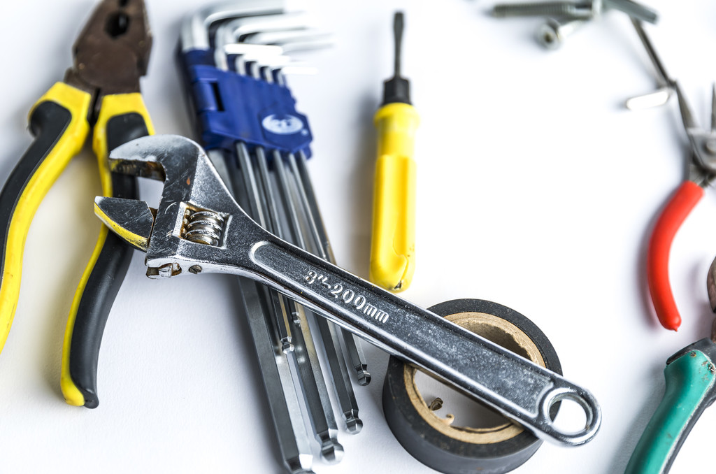 五一劳动节劳动工具背景图片