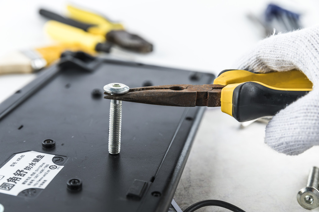 五一劳动节劳动工具工人修理背景图片