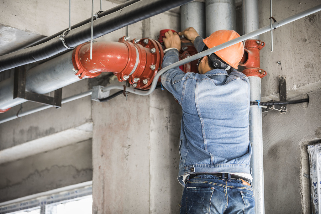 劳动节工人忙碌工作背景图片