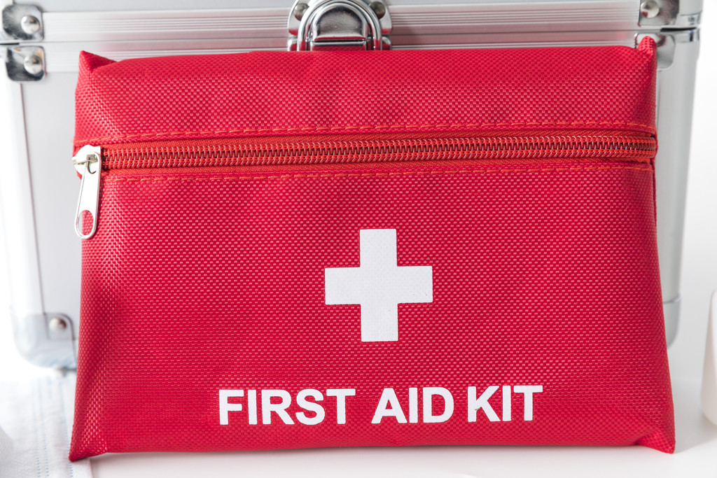 医疗保健药物医疗箱图片