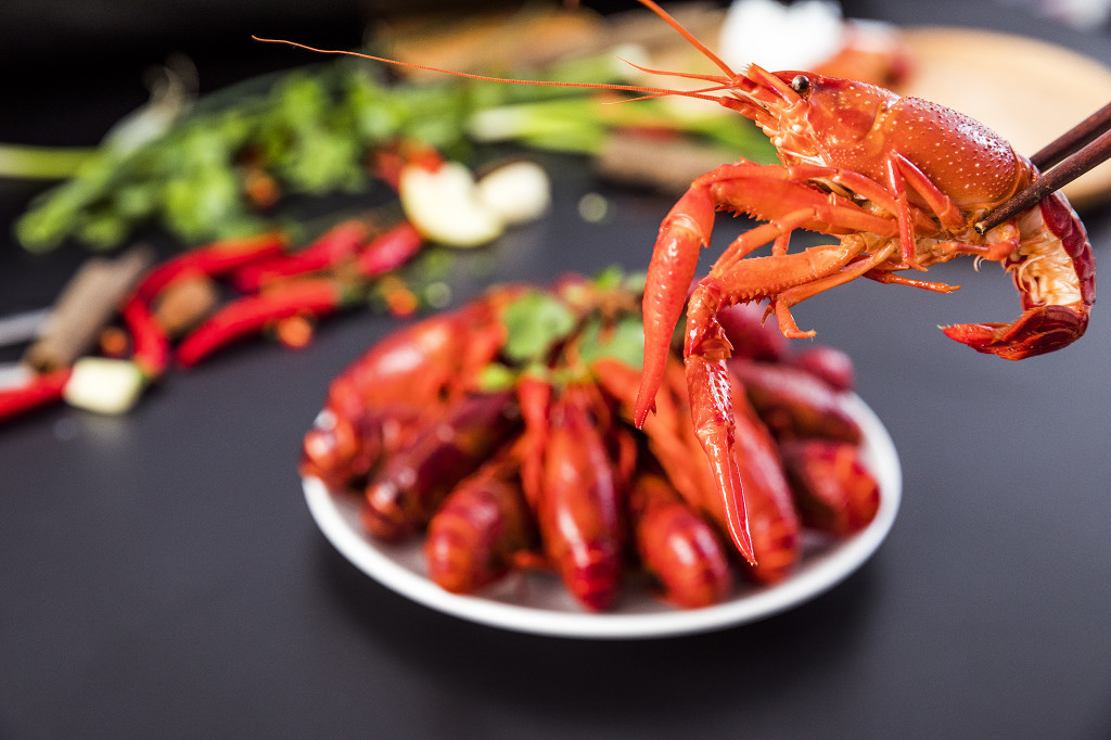 美食美味吃龙虾