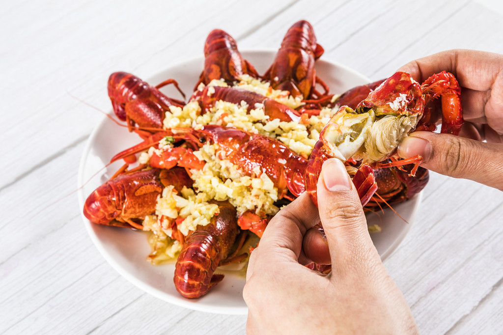 美食美味吃龙虾