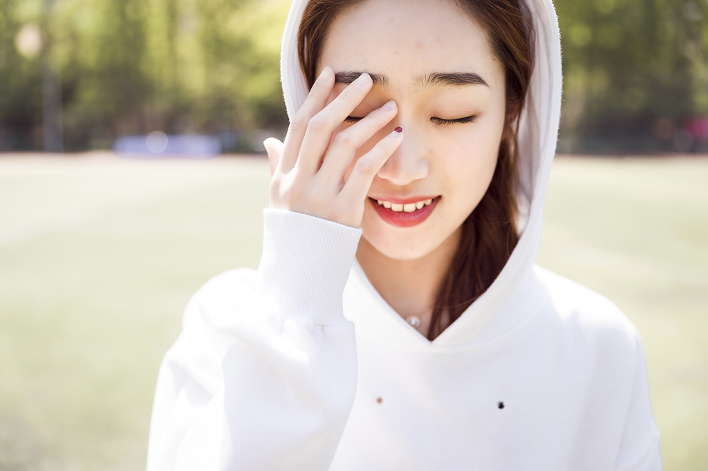 校园人物美女图片