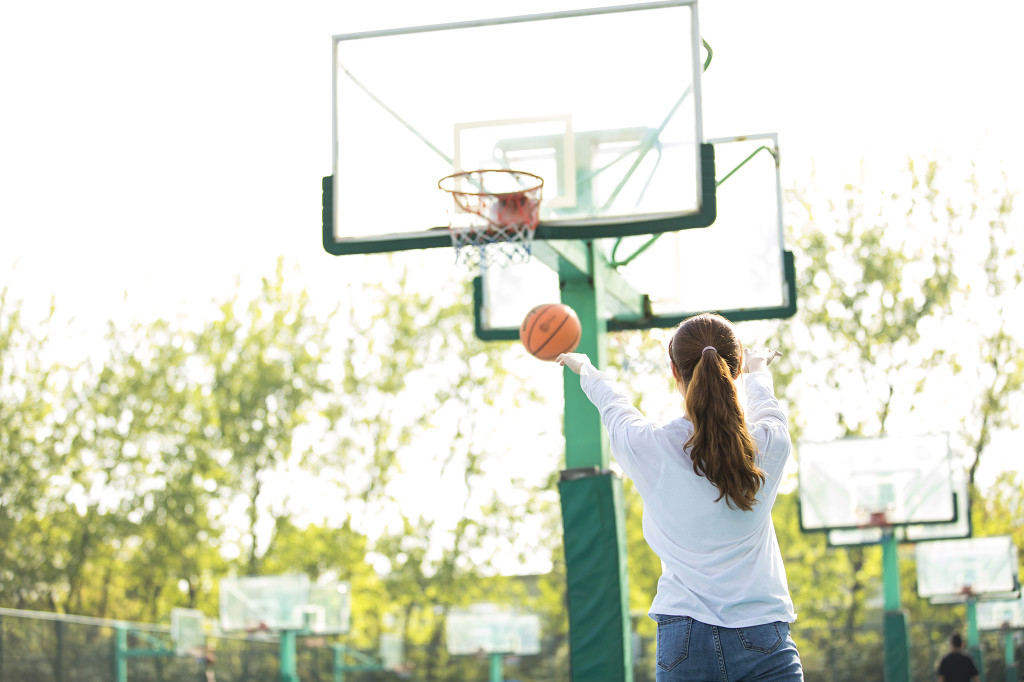 校园运动健身图片