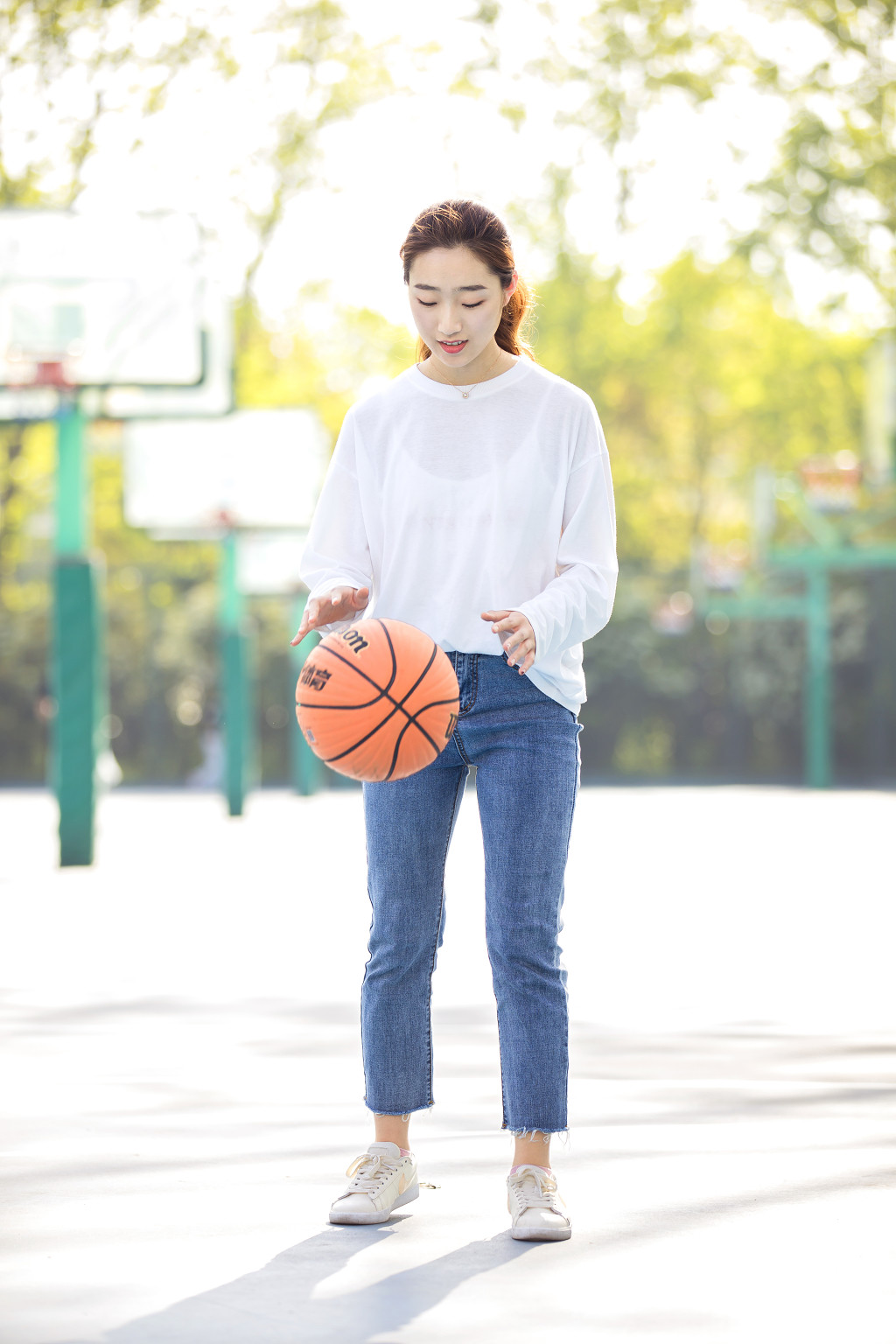 校园青春篮球宝贝图片