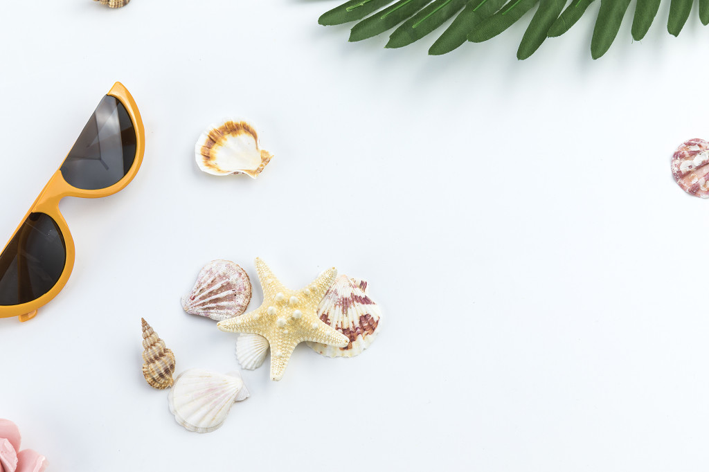 夏日度假静物色彩搭配图片