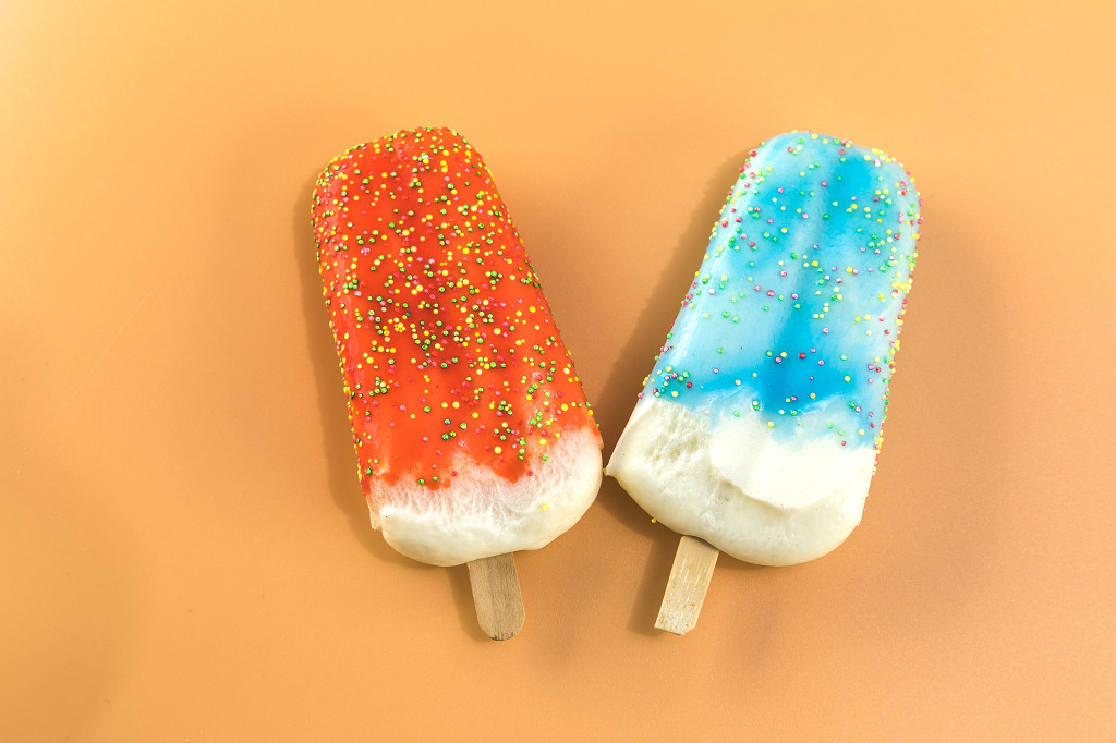 夏日清凉雪糕甜品冰淇淋图片