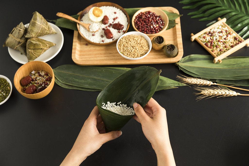 端午节粽子端午节美食绿色简约清新625端午节节日海报背景素材端午节促销海报端午节banner端午节背景端午节日包粽子食材图片