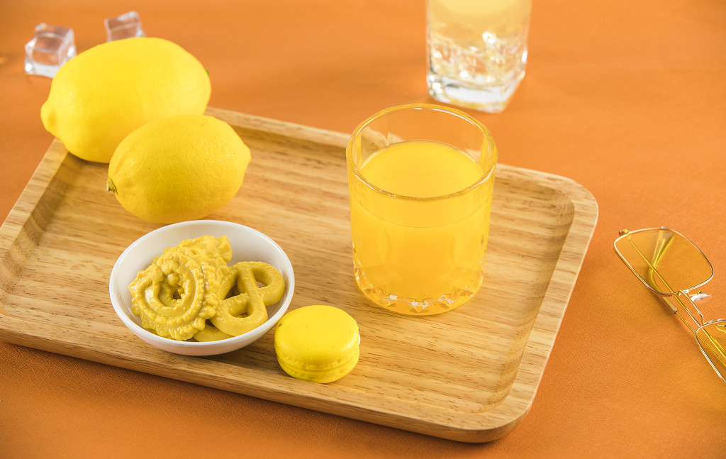 夏日饮料鲜橙汁图片