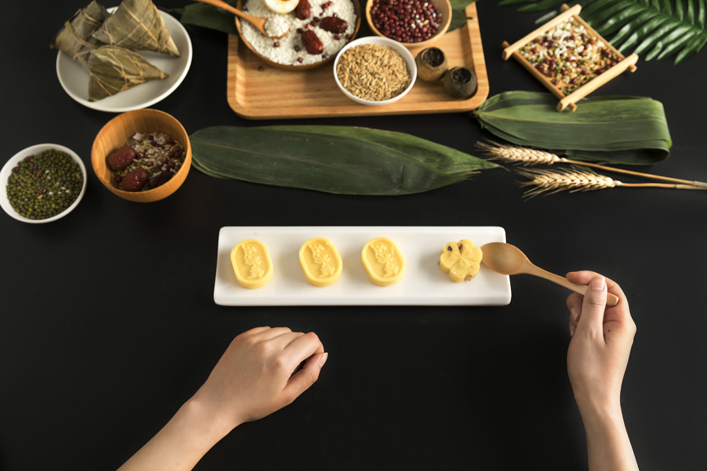 端午节日绿豆糕糕点图片