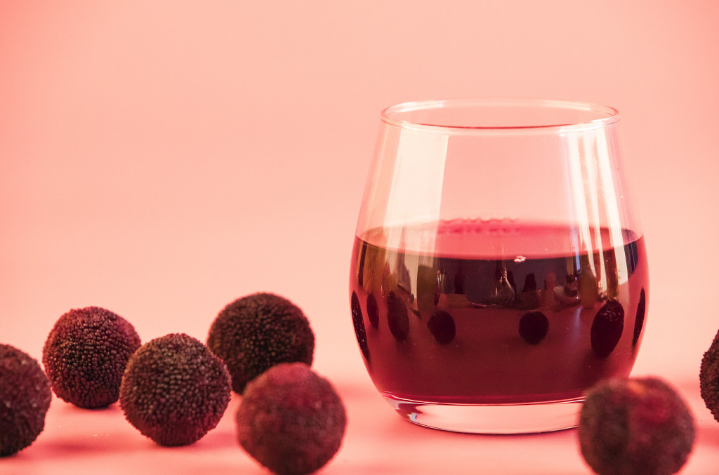 新鲜红色水果杨梅图片