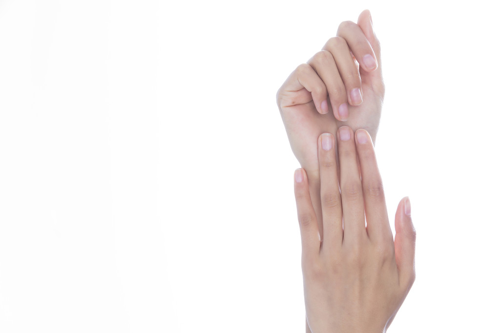 女士柔美手势手部动作背景图片