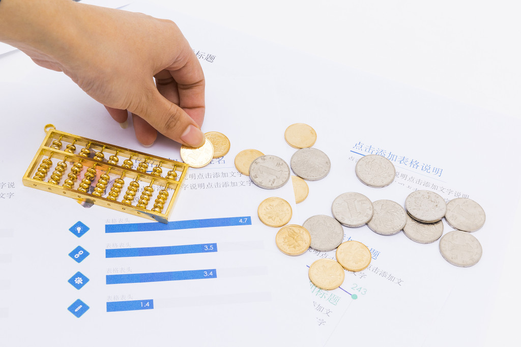 金融理财投资钱币图片