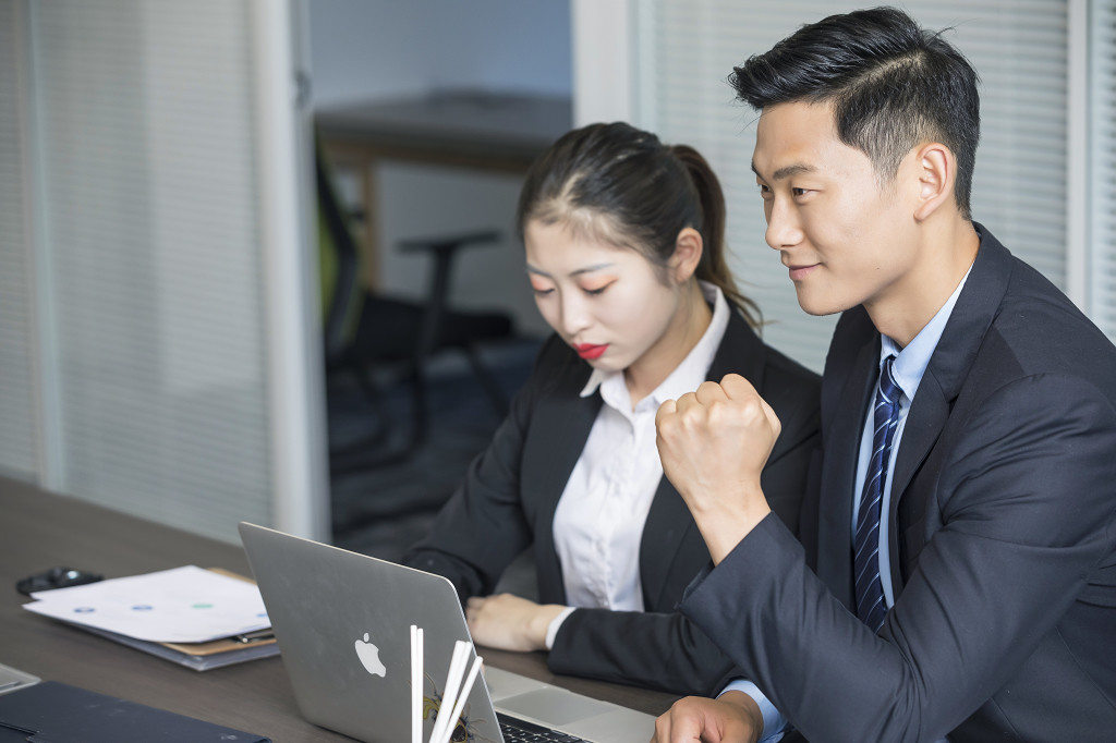 商务讨论策划案图片