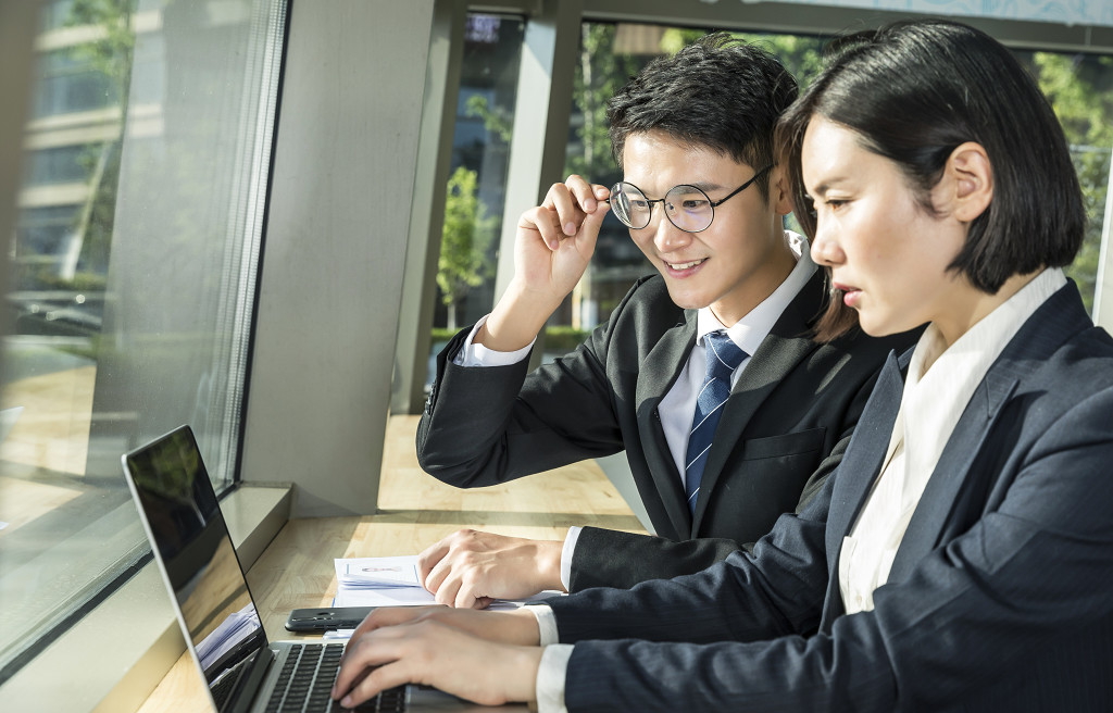 商务团队会议形象图片