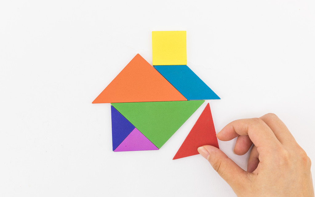 六一儿童节彩色七巧板积木图片