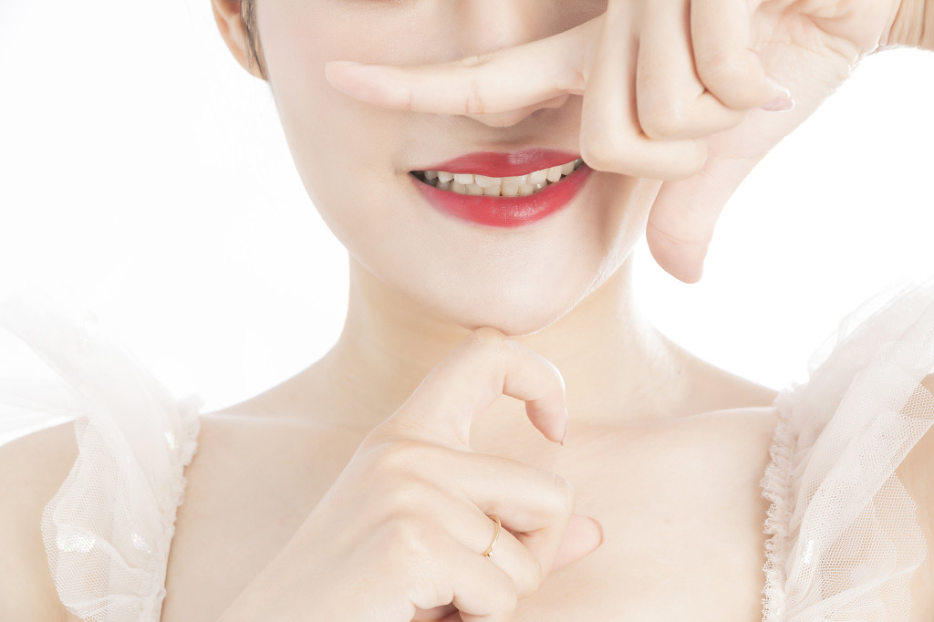 人物化妆美容护肤图片