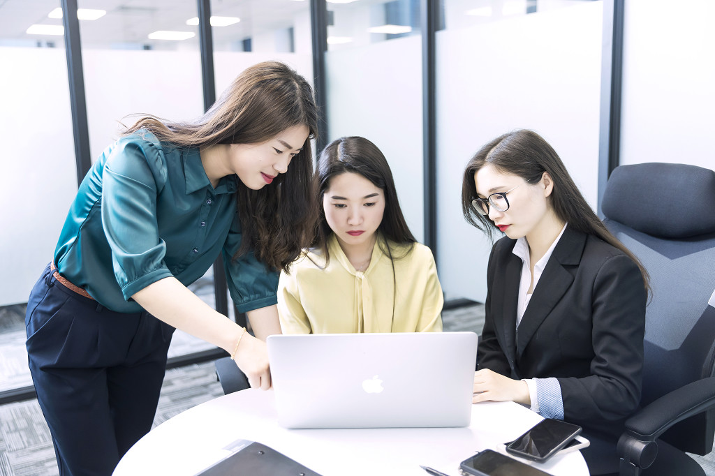 创业商务团队工作形象图片