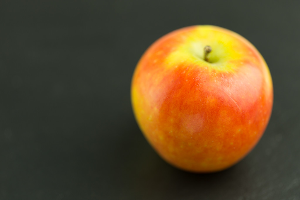 清新简洁水果背景图片