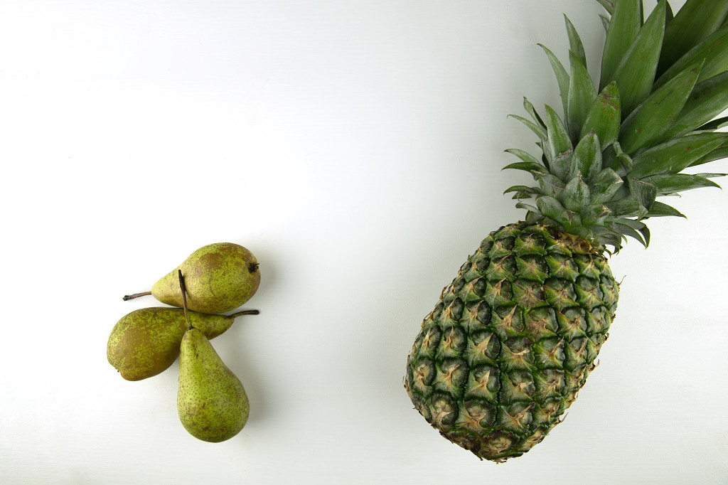 清新简洁水果背景图片