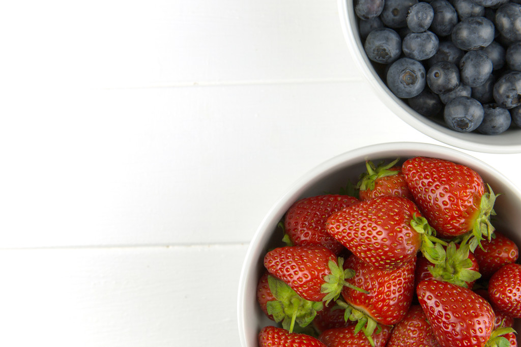 清新简洁水果背景图片