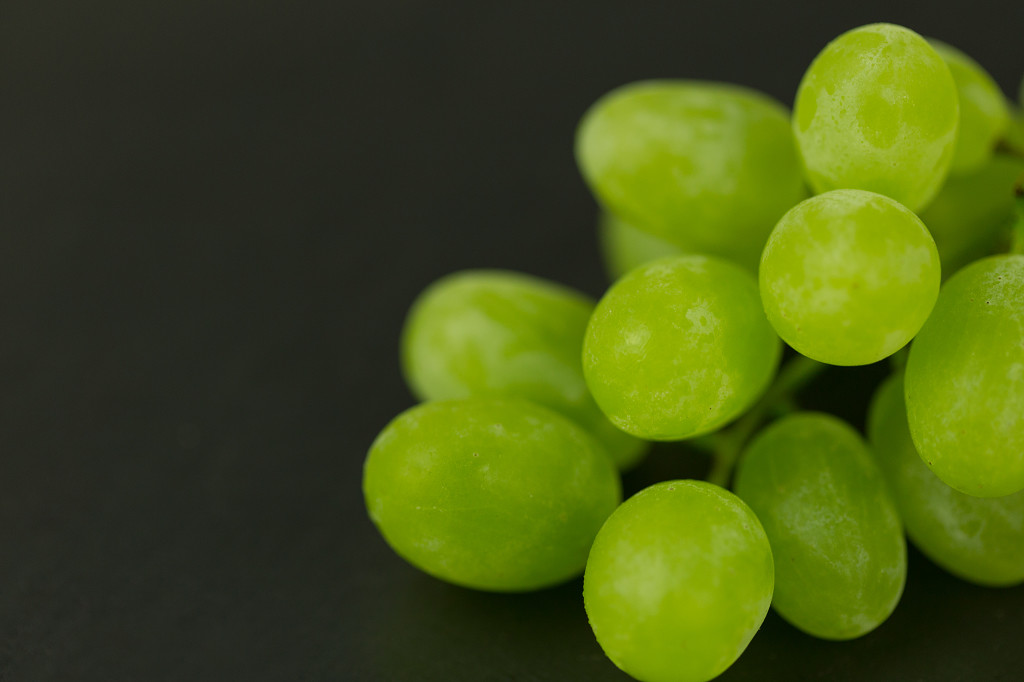 清新简洁水果背景图片