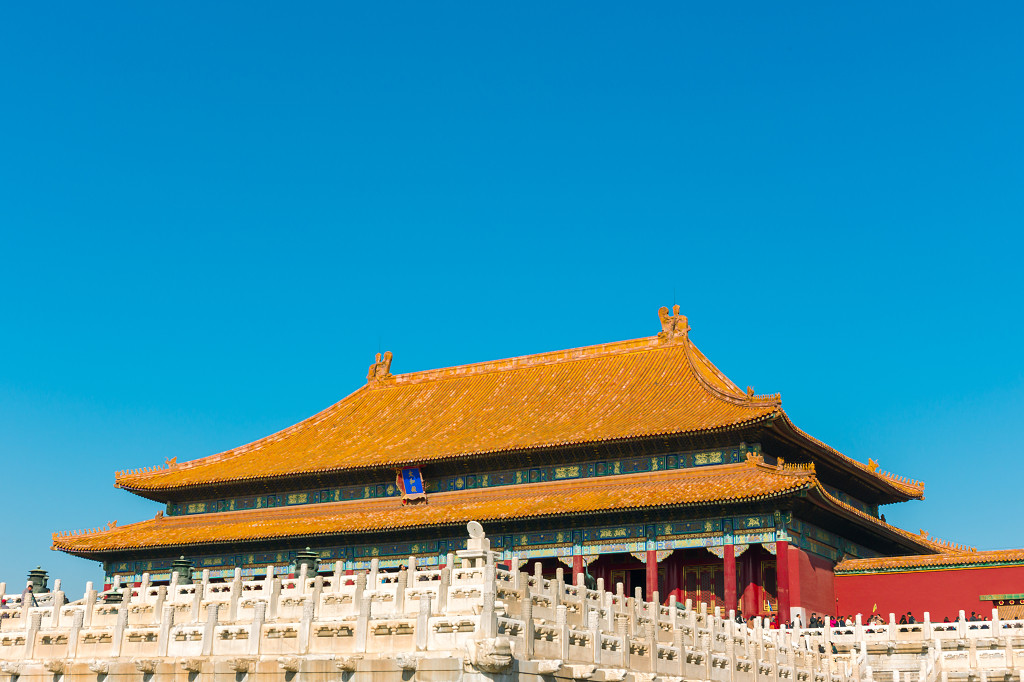 红色故宫中国传统建筑红墙绿瓦背景图片