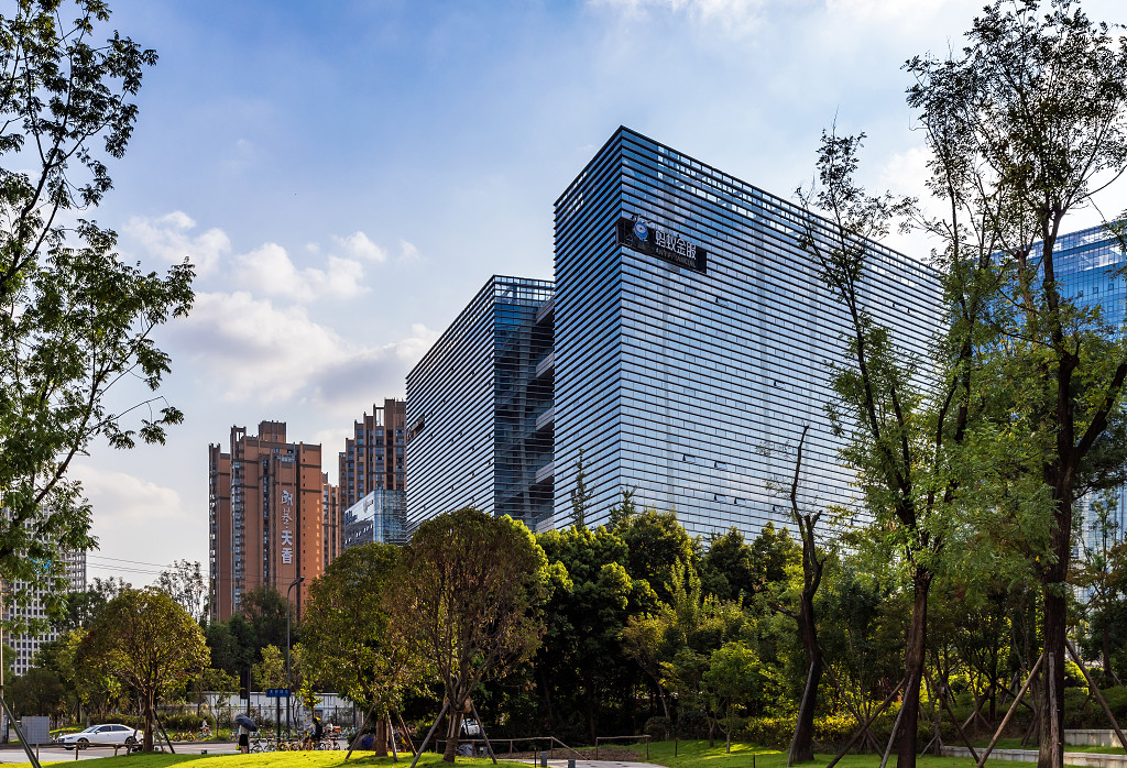 成都天府新区商务办公楼JPG素材