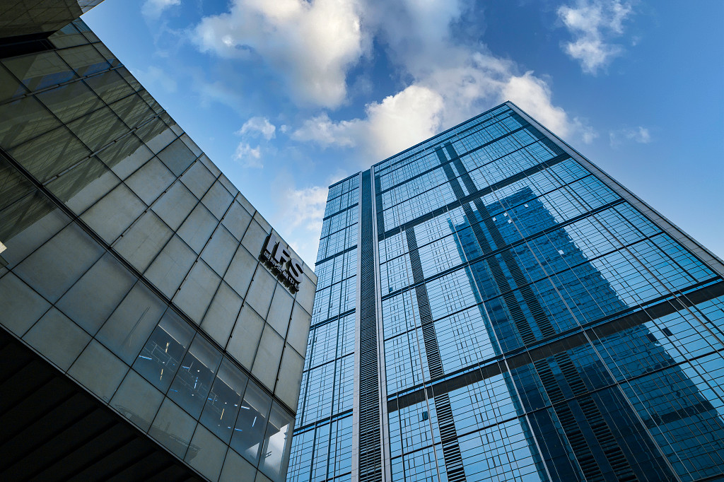 以商务办公楼为主题拍摄的成都春熙路高端写字楼JPG素材