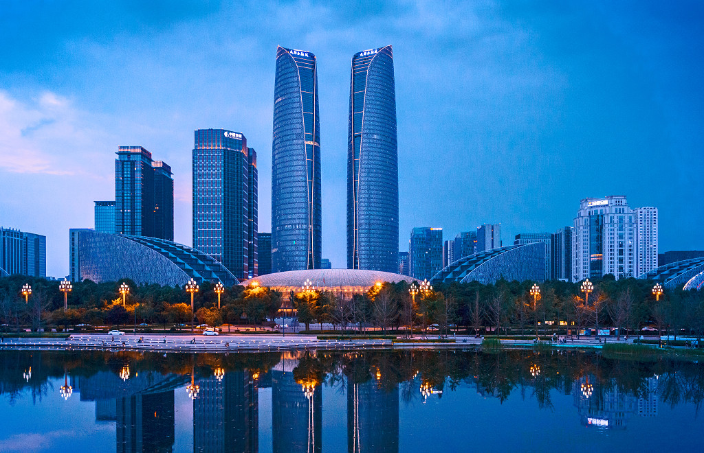 成都城市建筑背景成都高新区中心交子公园JPG素材