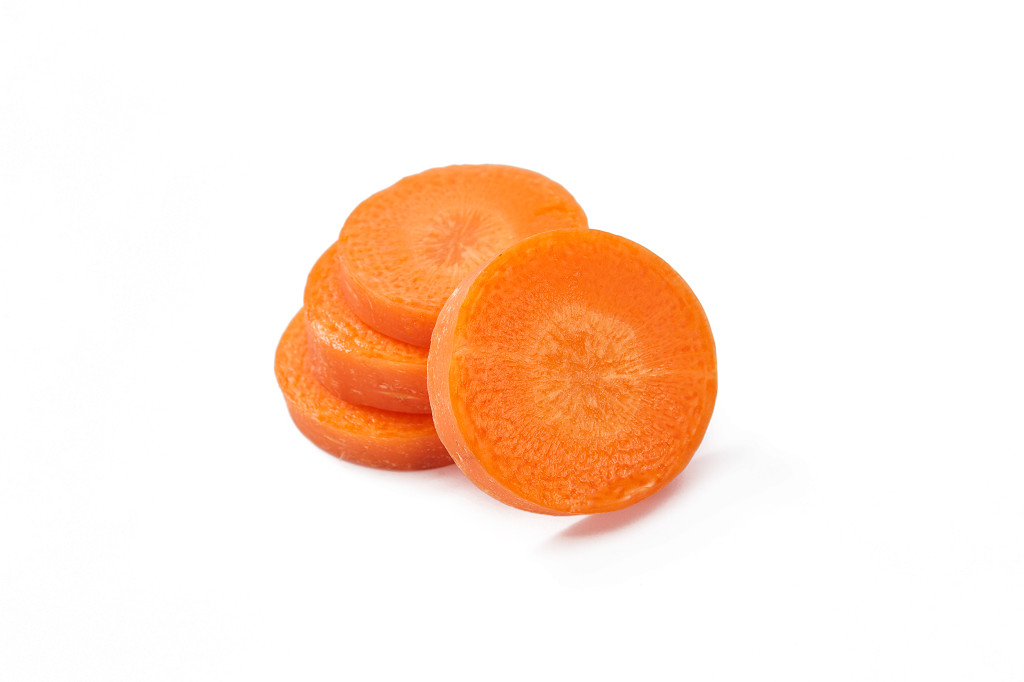 白底蔬卜胡萝卜切片新鲜蔬菜配图蔬菜果蔬