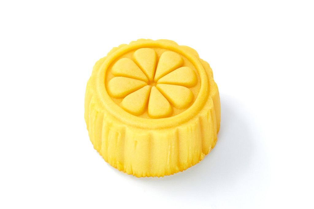 中秋背景浓情中秋中秋佳节中秋png中秋元素中秋月饼白底实拍月饼一块月饼彩色月饼中秋节配图