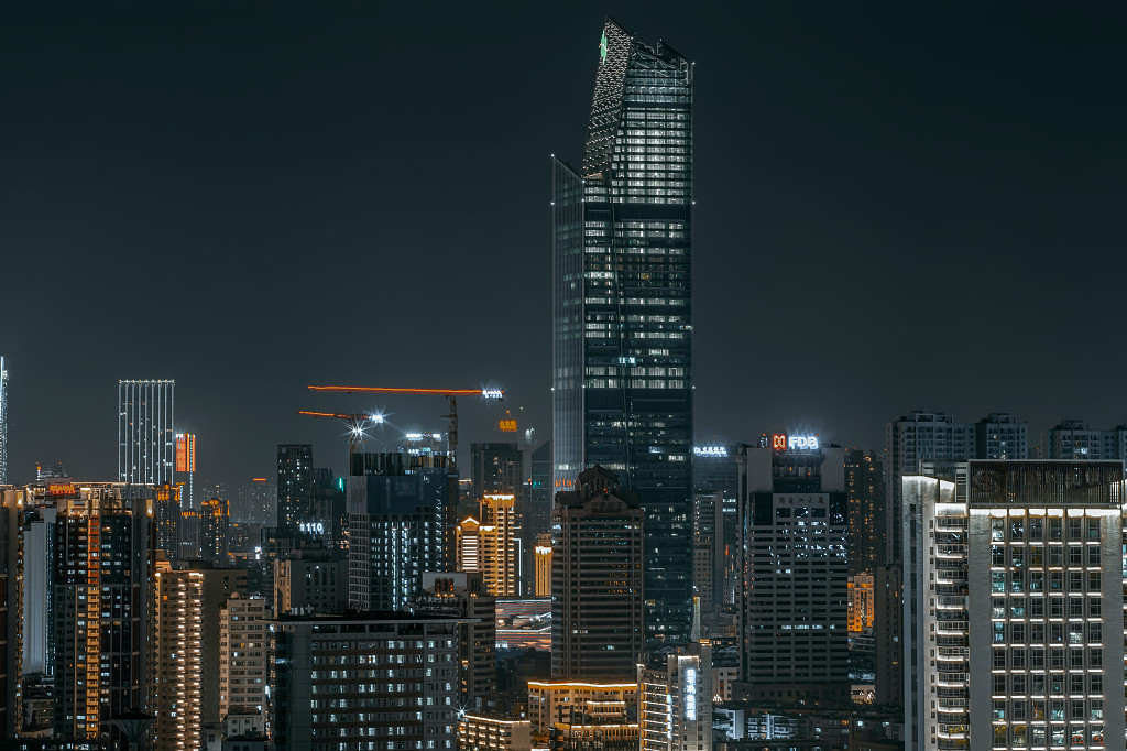 昆明市都市夜景现代建筑高视角图片城市