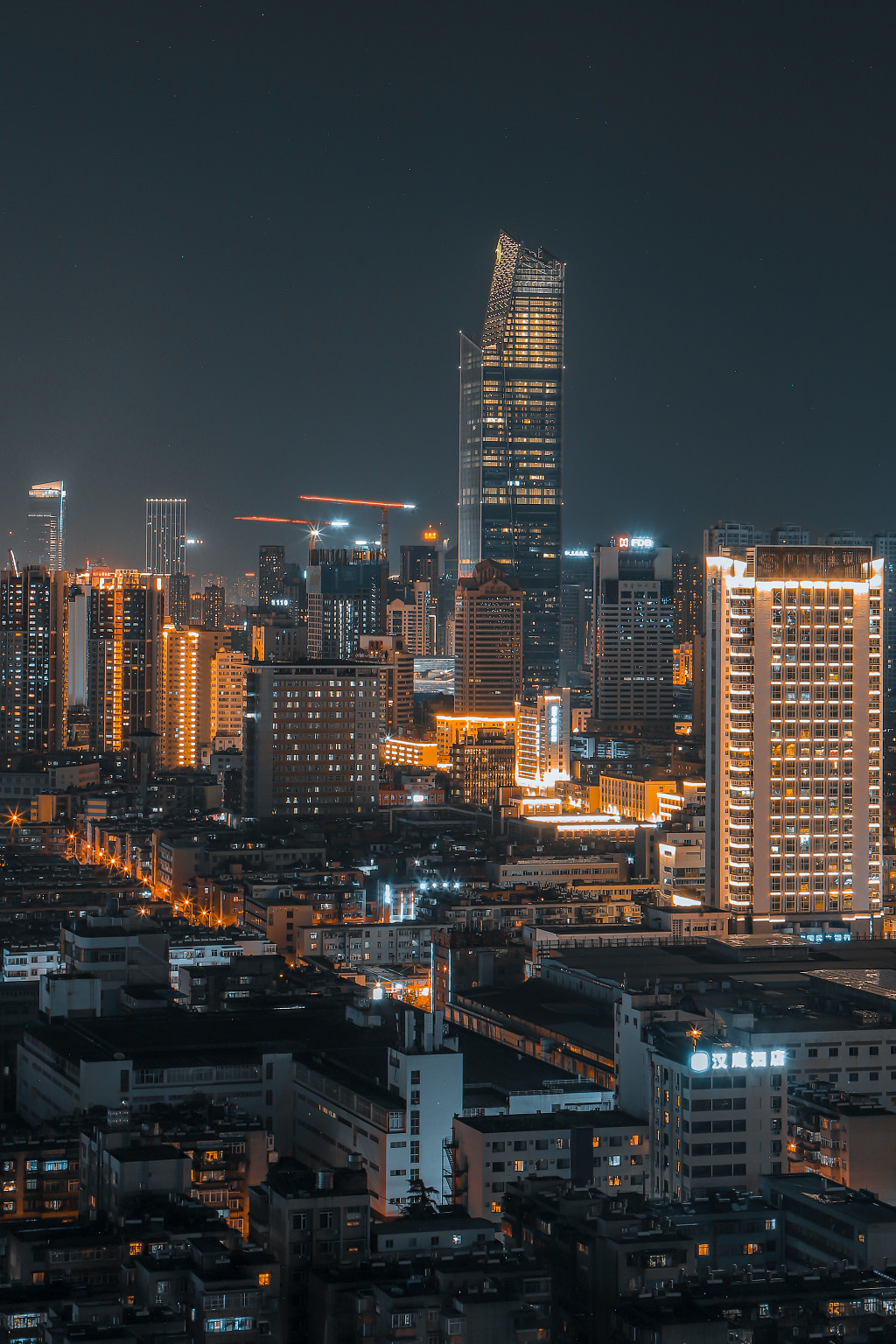 昆明市都市夜景现代建筑高视角图片城市