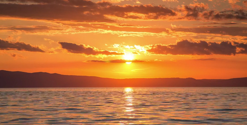 夕阳火烧云云层自然风景太阳PNG素材