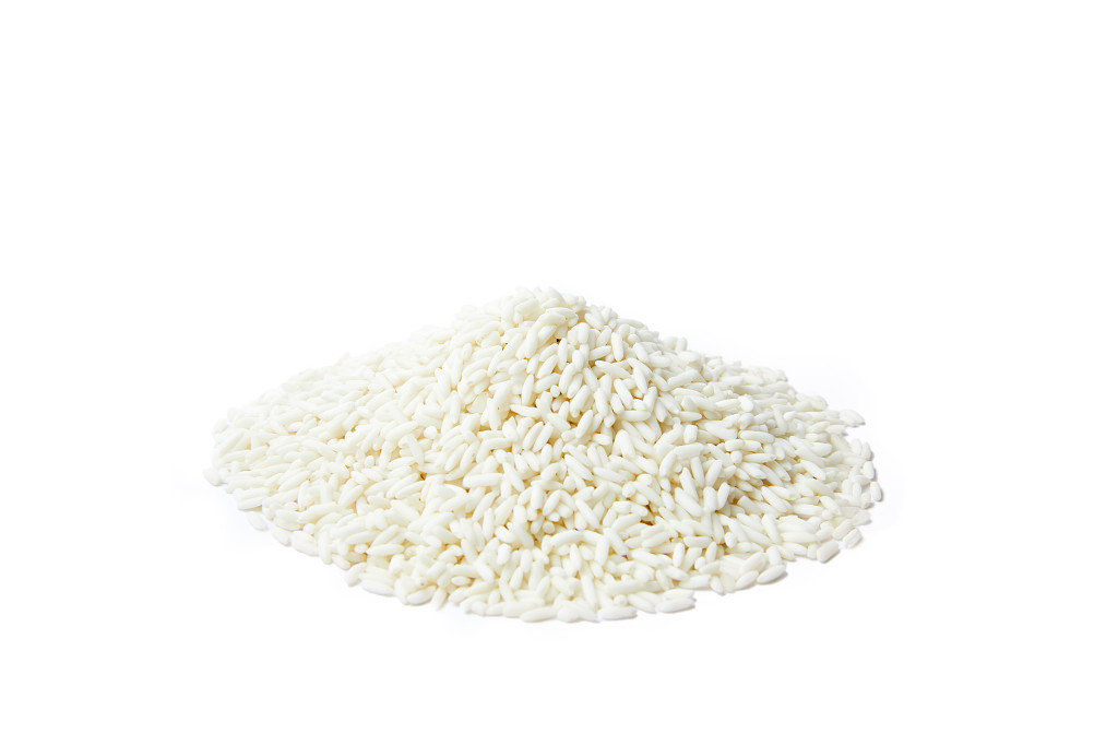 白底粮食长糯米米粒长糯米堆散落长糯米节约粮食