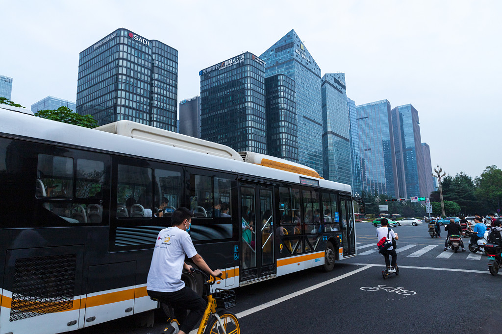 成都天府三街节后黎明时分的街道jpg素材