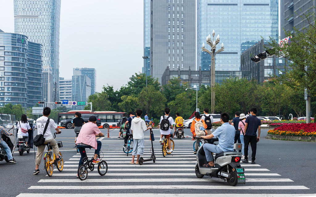 城市街道马路斑马线主题jpg素材