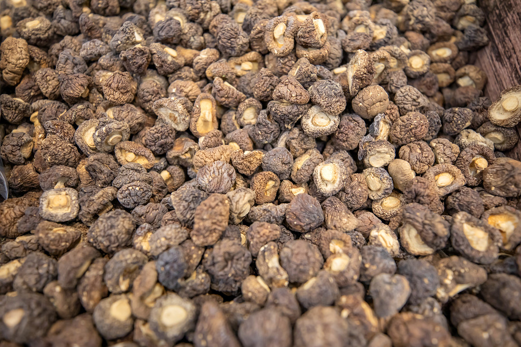 实拍蔬菜干香菇蔬菜干平铺图食品