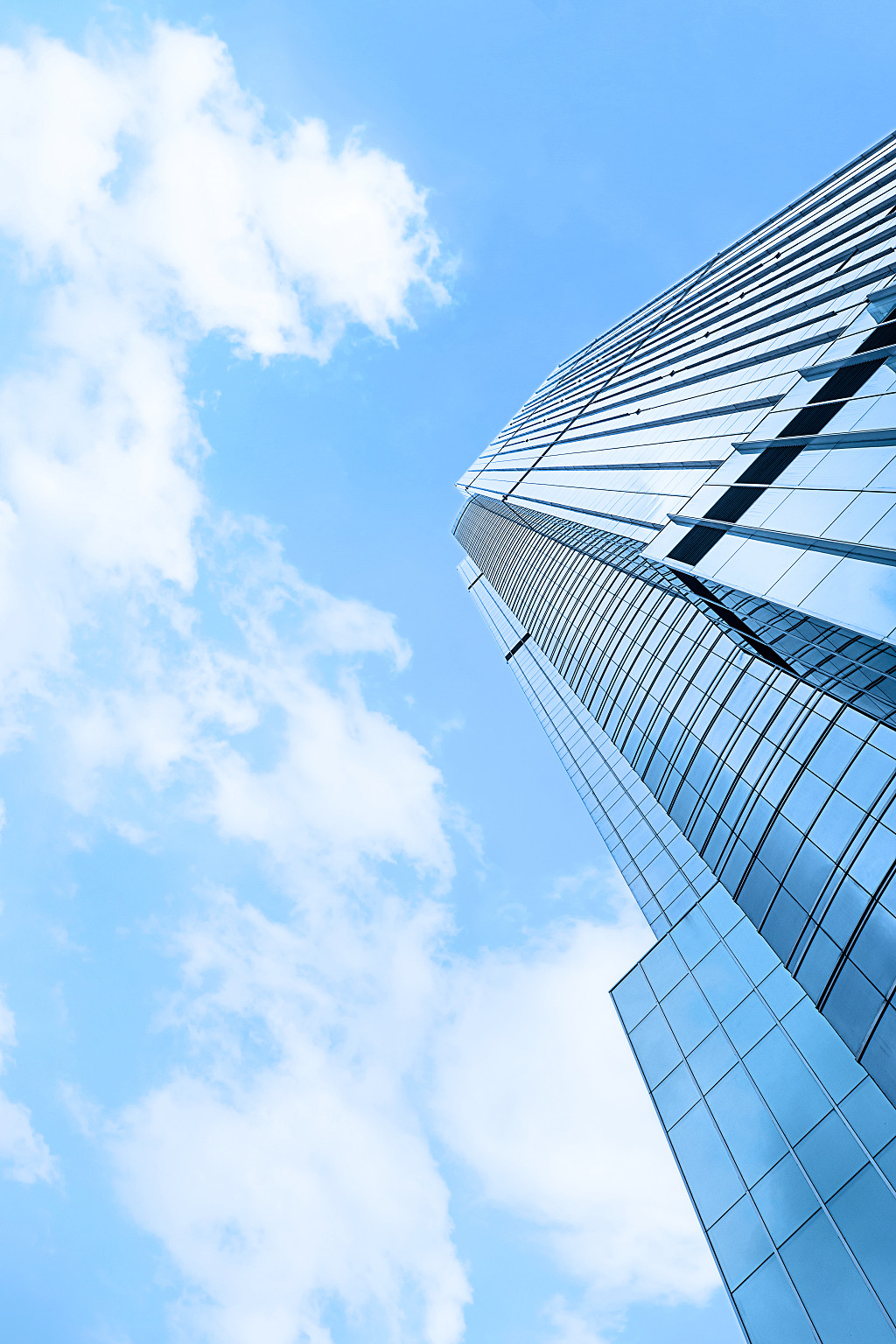 蓝天白云高楼大厦写字楼办公楼商场