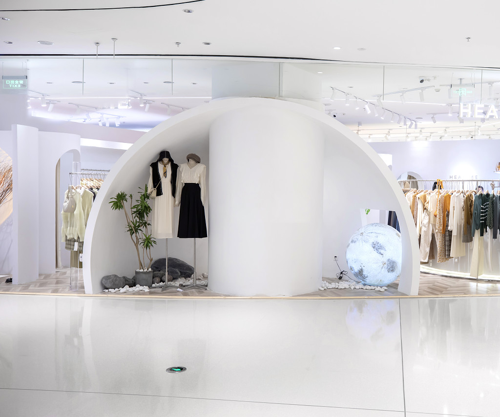 商场背景商场内景商场橱窗服装店橱窗