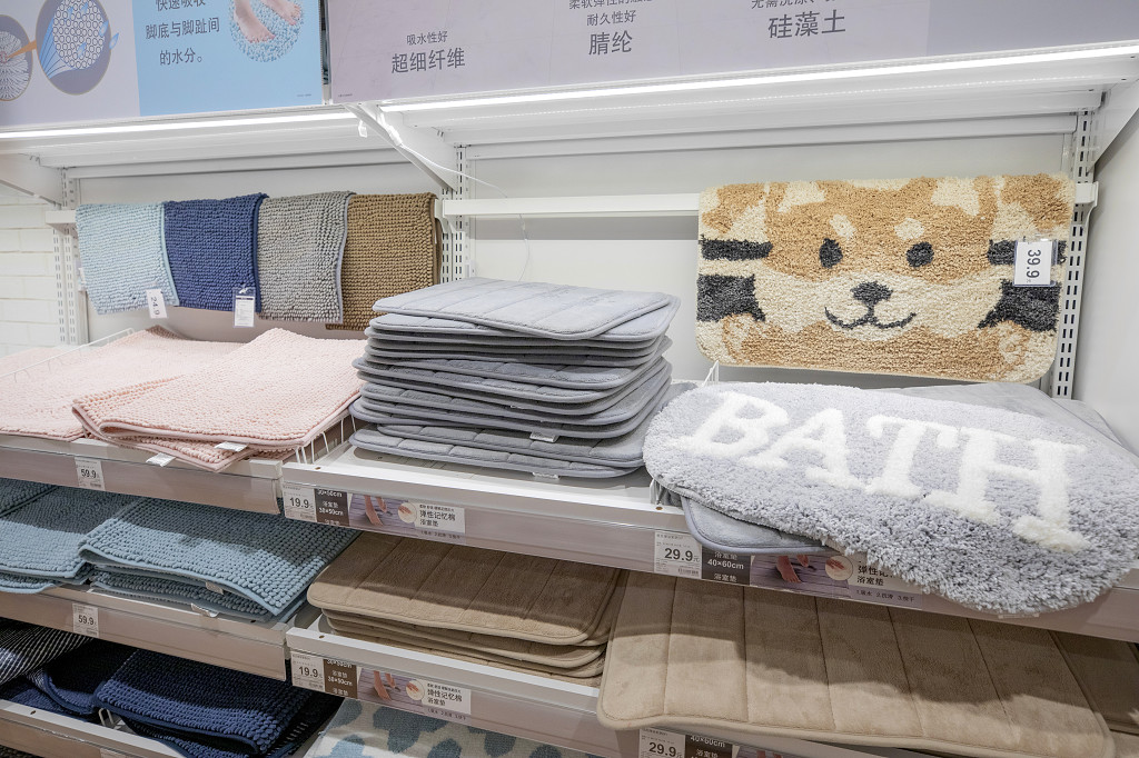 实拍商品特写商品货架日用品特写毛巾特写