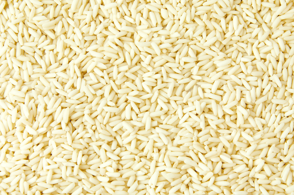 实拍粮食谷物平铺图长糯米特写长糯米米粒