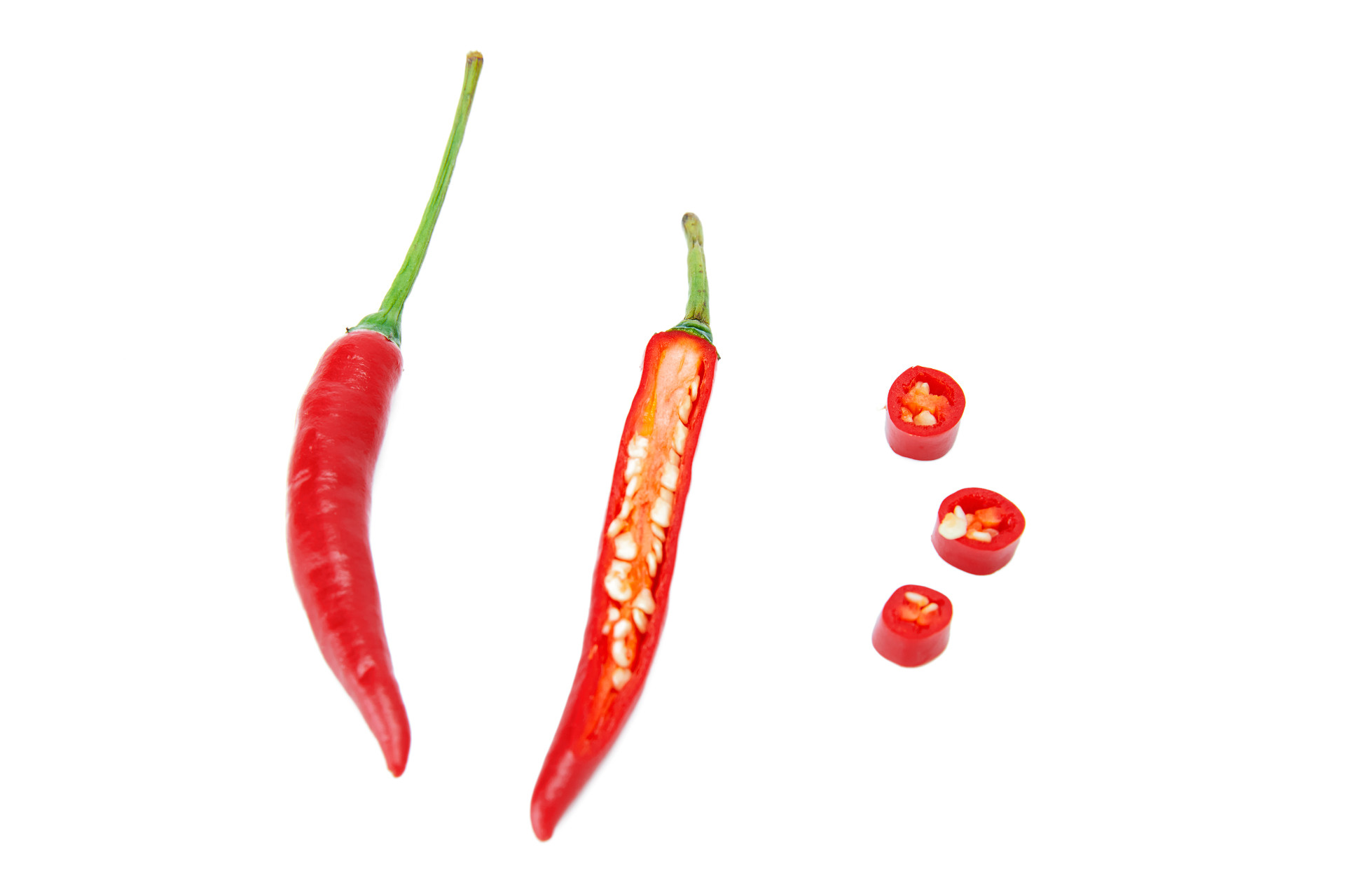 白底蔬菜辣椒尖椒红辣椒辣椒丁辣椒碎两根辣椒