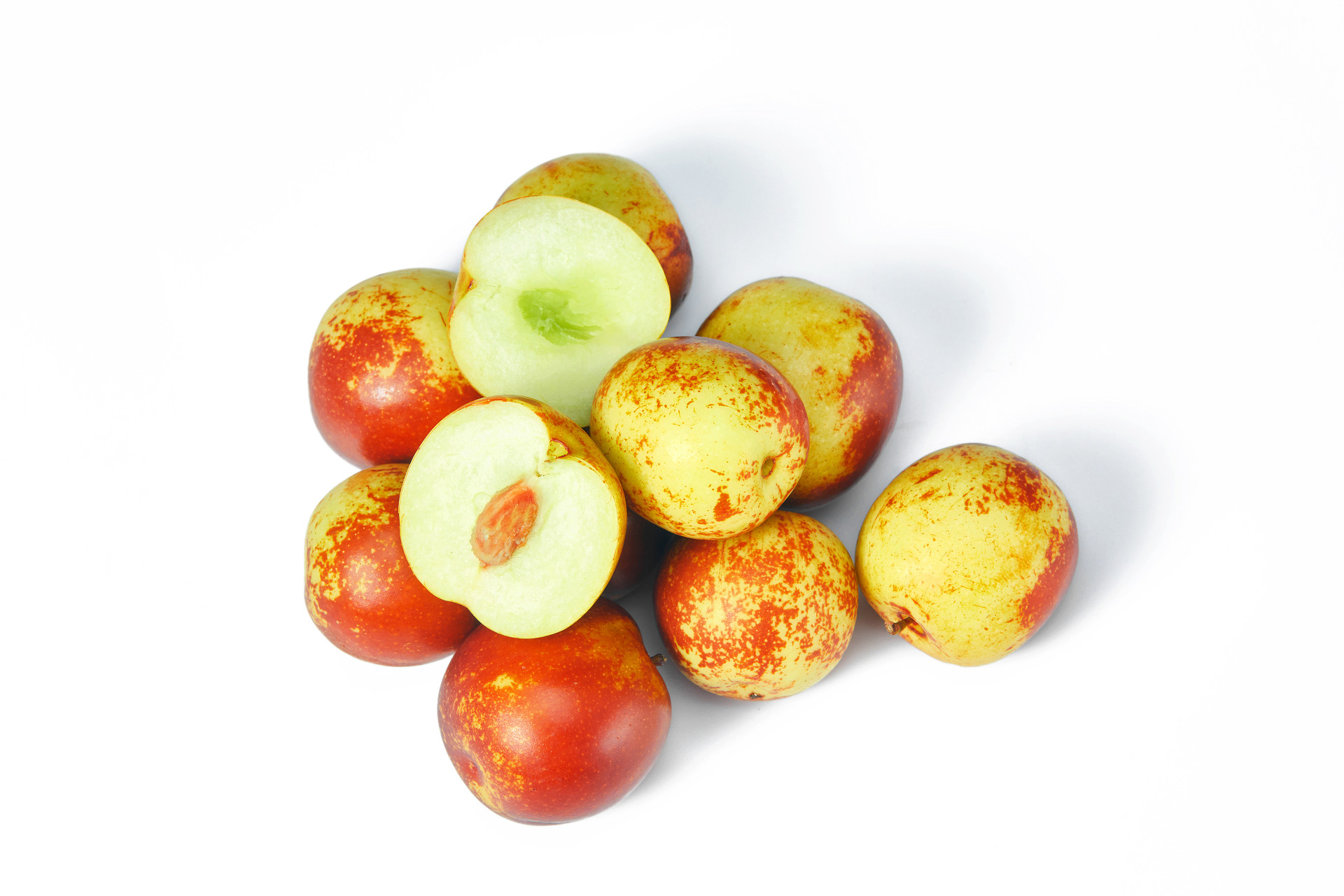 白底枣鲜枣枣子大枣冬枣一堆冬枣切开冬枣