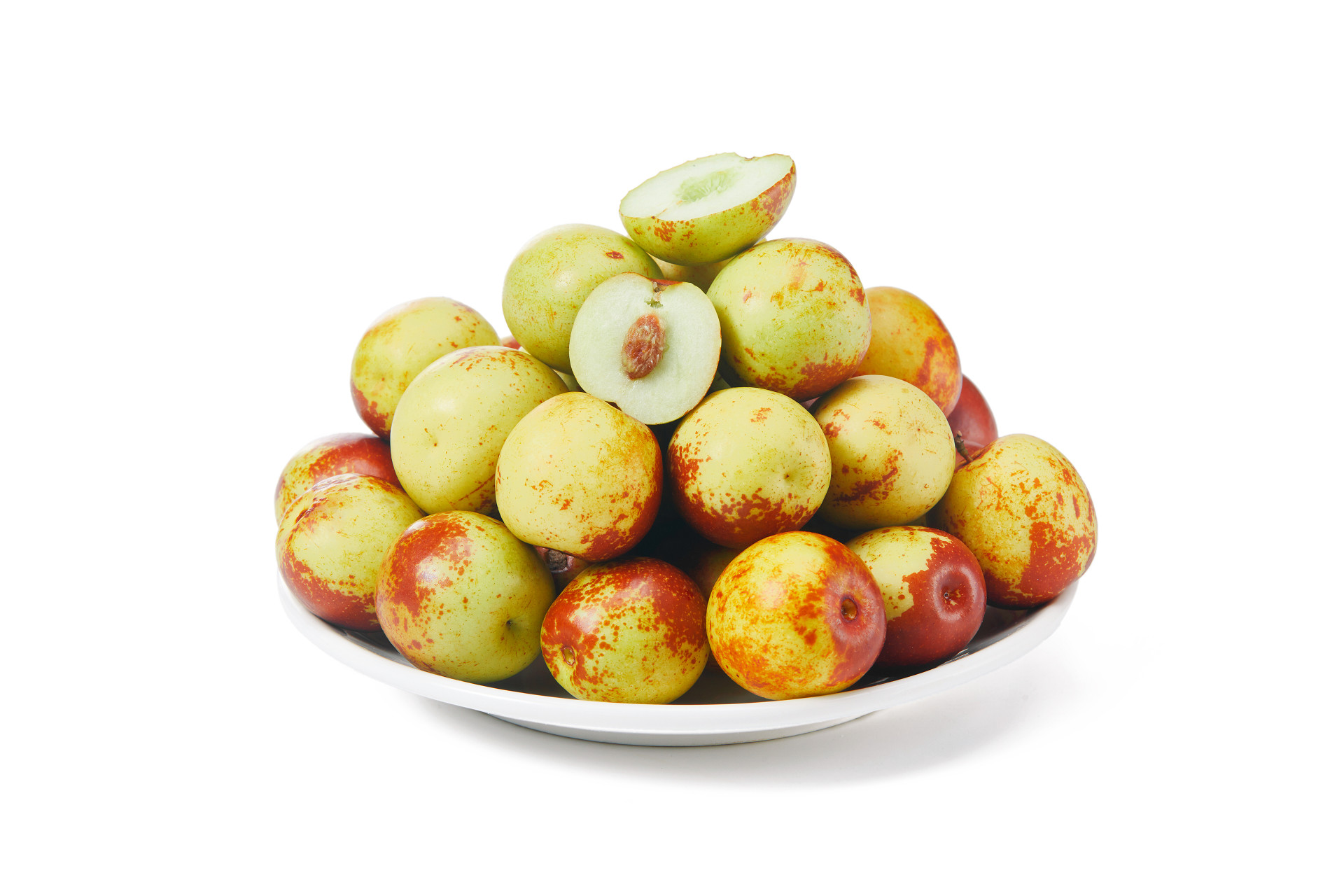 白底盘子一盘冬枣一盘鲜枣枣鲜枣枣子大枣冬枣