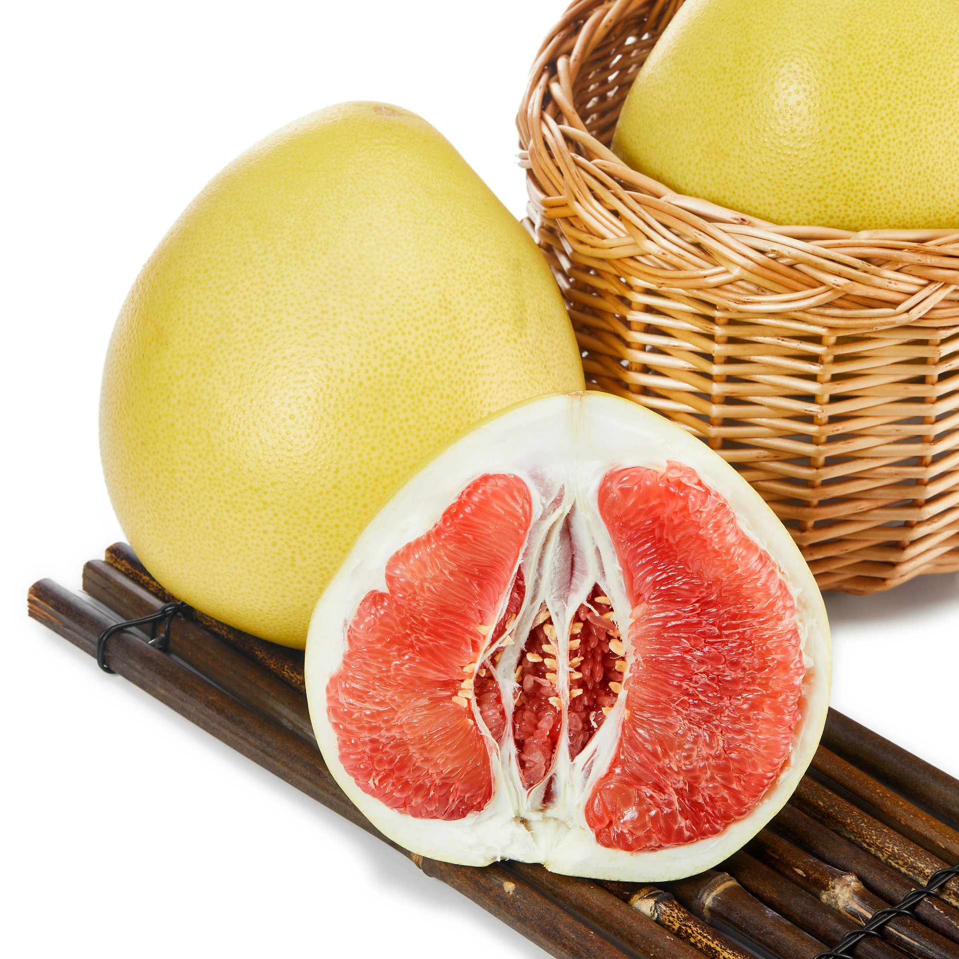 白底竹排竹筐水果柚子红柚半个柚子剥开柚子